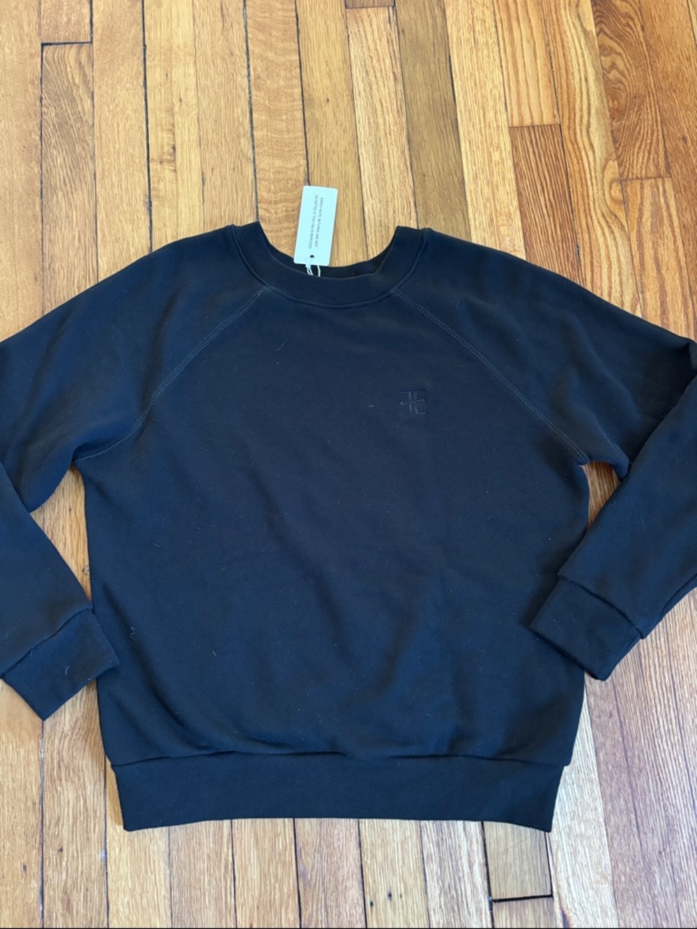 Eterne Black Crewneck Sweatshirt with Subtle Logo NWT - Picture 5 of 7